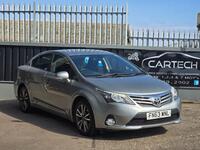 TOYOTA AVENSIS