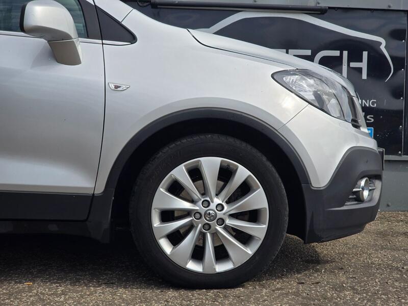 VAUXHALL MOKKA