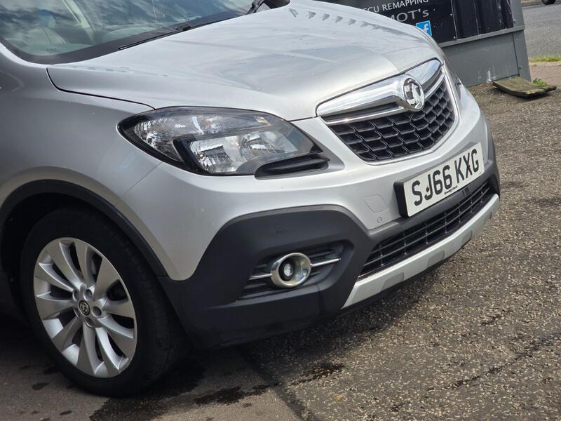 VAUXHALL MOKKA