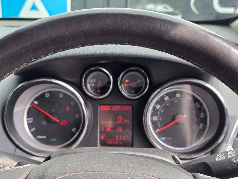 VAUXHALL MOKKA